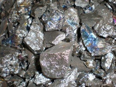 Titan-, Kupfer-, Chrom- und Zirkonium-Legierungen